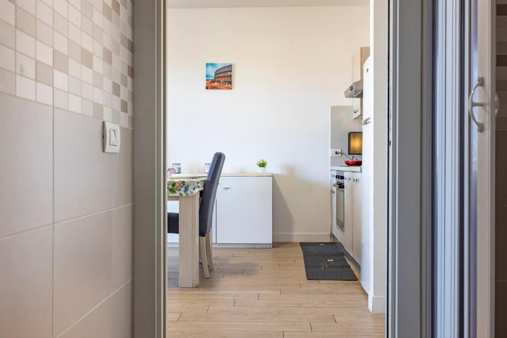 Apartment Roma Relax 2 Con Wifi-Ac-Netflix Exterior photo